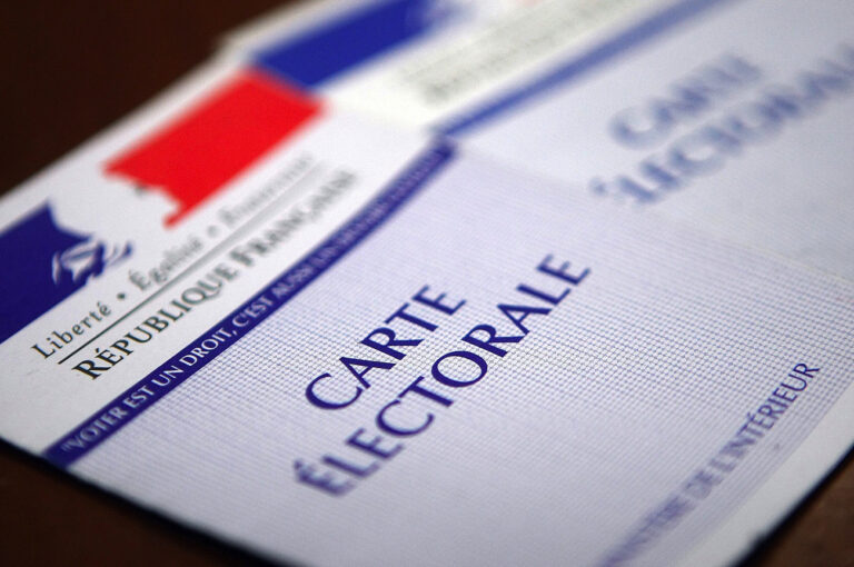 Scopri di più sull'articolo Programma e unità per la sinistra francese – di Patrick Brody e Olivier Dupuis