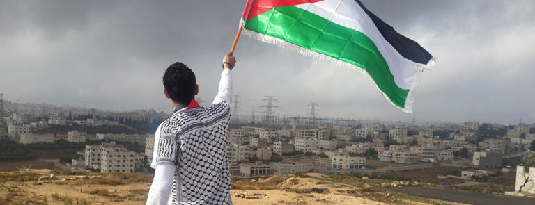 Scopri di più sull'articolo Nuova Palestina, fecero un deserto e…. – di Patrizia Cecconi