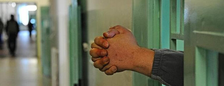 Scopri di più sull'articolo Decreto sicurezza: sorvegliare e punire – di Denise Amerini
