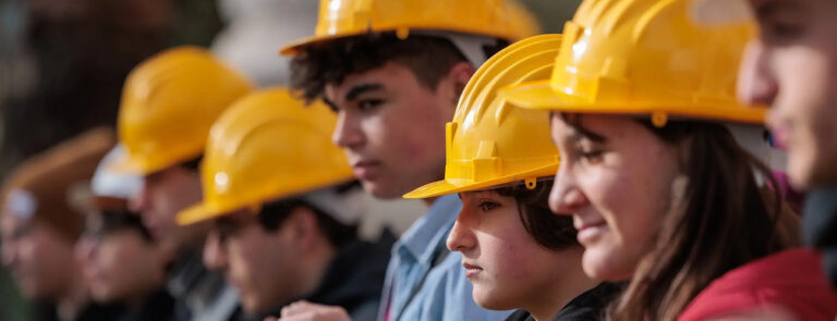 Scopri di più sull'articolo Formazione professionale, quell’alternanza scuola lavoro che non va giù – di Frida Nacinovich