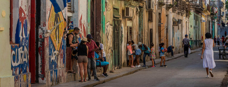 Scopri di più sull'articolo Cuba vista da vicino. Il dovere di vedere, capire, raccontare – di Federica Cochi